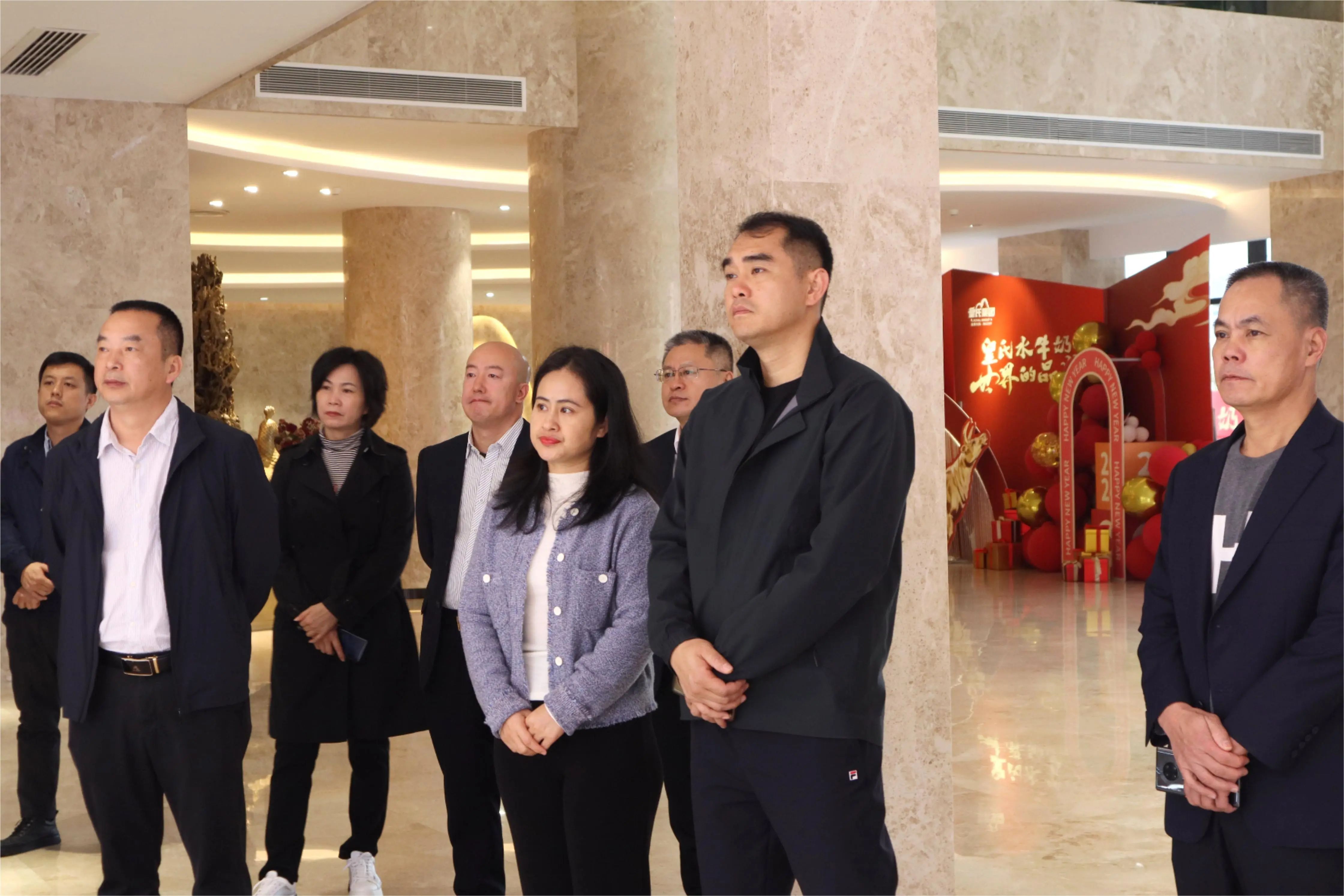廣東陽西縣委常委、統(tǒng)戰(zhàn)部部長林藝超率隊來訪皇氏集團